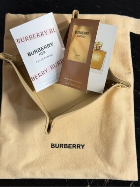 Burberry Cream Leather Valet Tray with Burberry  Pouch & Two Sprays